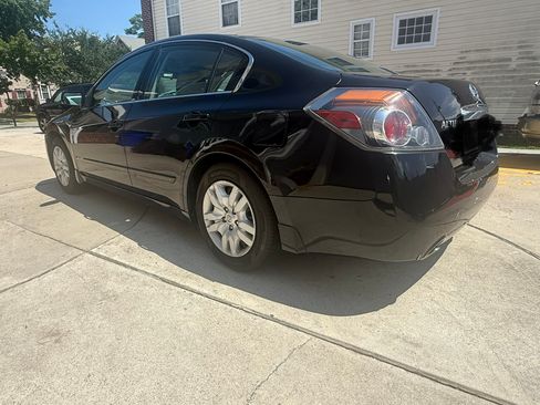 Used 2012 Nissan Altima 2.5 S FWD image 10