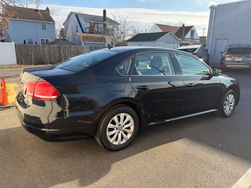 Used 2014 Volkswagen Passat 1.8T Wolfsburg Edition image 8