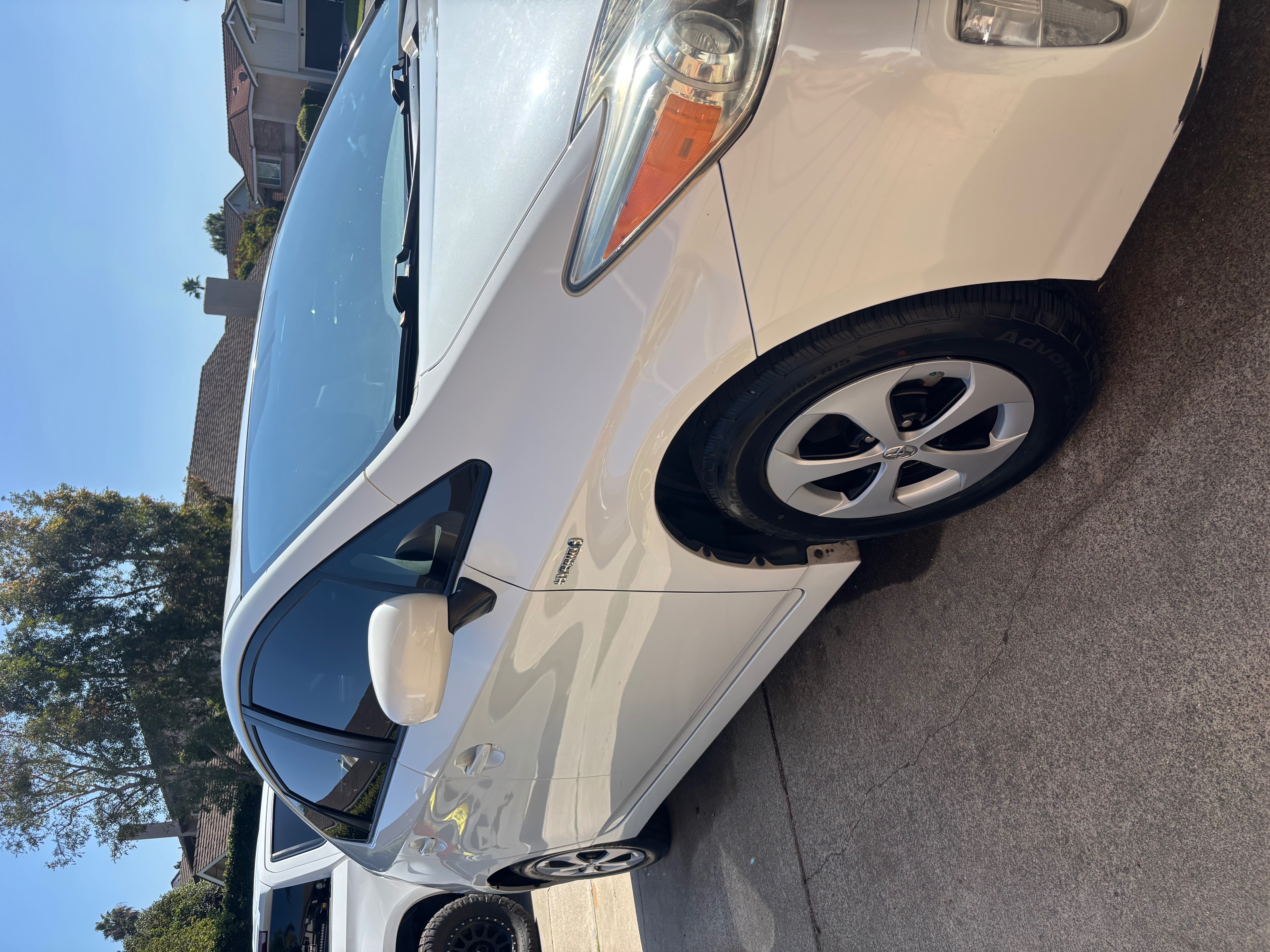 Used 2013 Toyota Prius Four FWD image 1