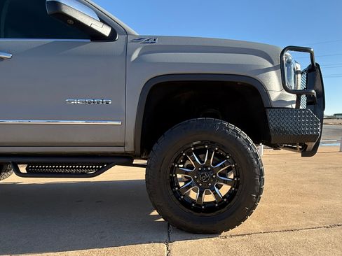 Used 2015 GMC Sierra 1500 SLT w/ SLT Crew Cab Value Package AWD/4WD image 8