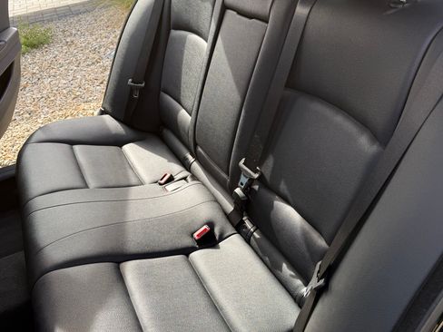 Used 2015 BMW 528i Sedan image 8