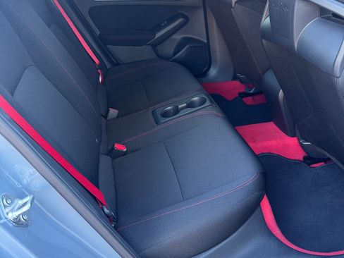 Used 2023 Honda Civic Type R image 9