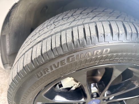 Used 2019 Ford Fusion SE image 29