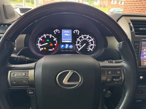 Used 2014 Lexus GX 460 Luxury AWD/4WD image 8