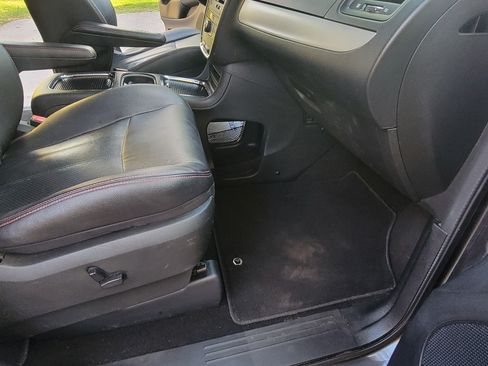 Used 2019 Dodge Grand Caravan GT image 14