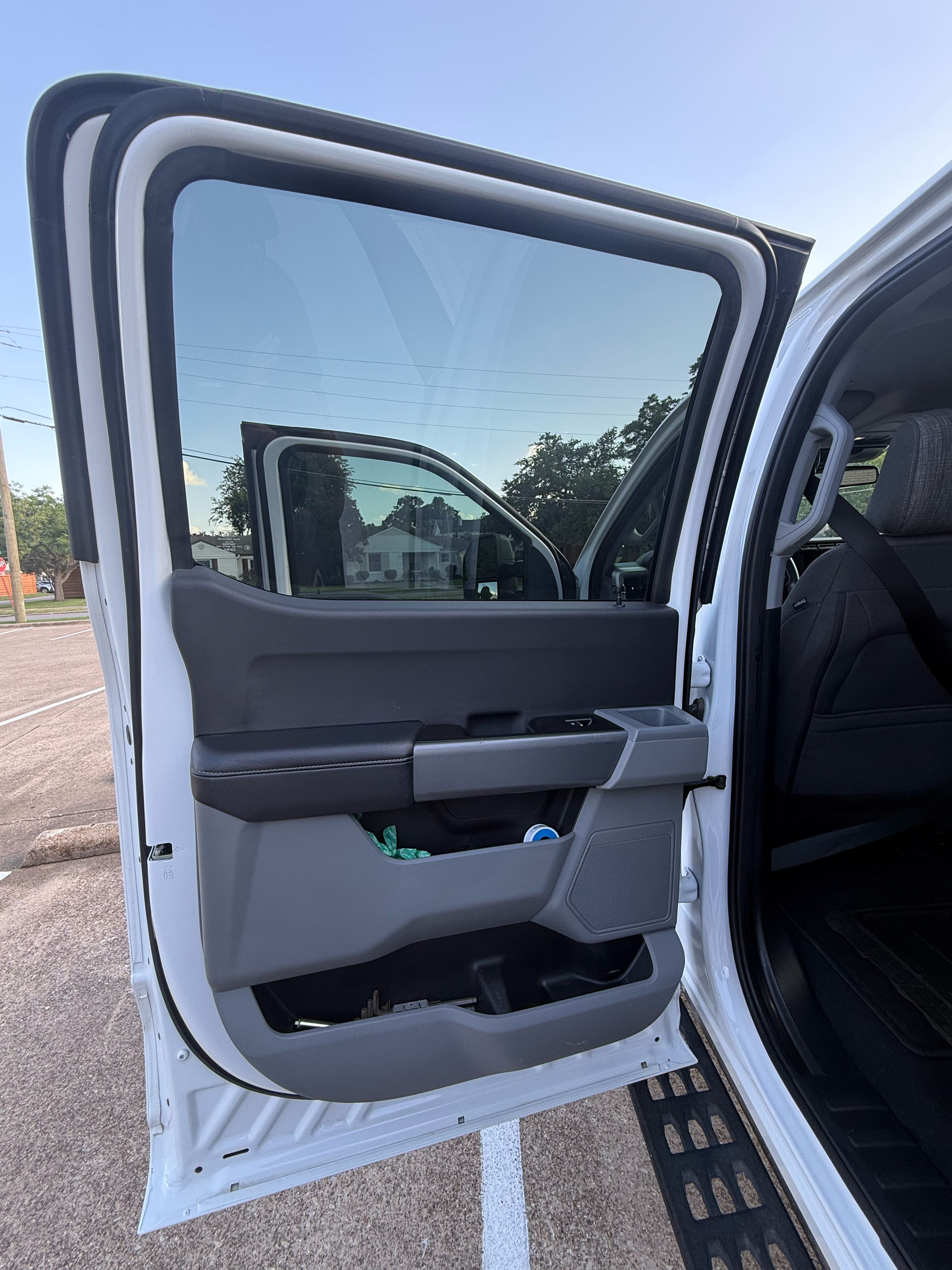 Used 2023 Ford F350 XLT w/ Tremor Off-Road Package AWD/4WD image 11