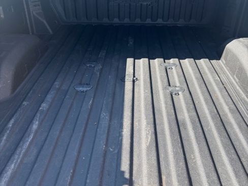 Used 2021 GMC Sierra 2500 AT4 w/ AT4 Premium Plus Package image 9