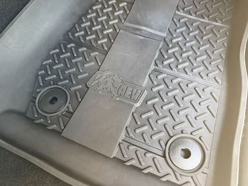 Used 2017 Jeep Wrangler Unlimited Rubicon w/ Dual Top Group image 9