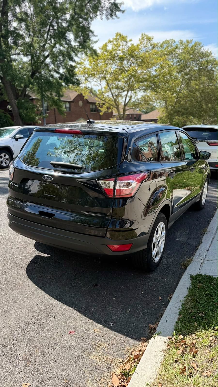 Used 2018 Ford Escape S FWD image 8