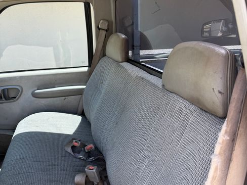 Used 2000 GMC Sierra 3500 2WD Regular Cab w/ Marketing Option Pkg 2 image 6