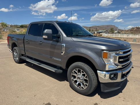 Used 2022 Ford F350 Lariat w/ Lariat Value Package AWD/4WD image 8