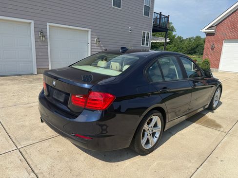Used 2013 BMW 328i Sedan RWD image 5