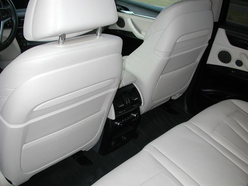 Used 2016 BMW X5 xDrive35i image 26