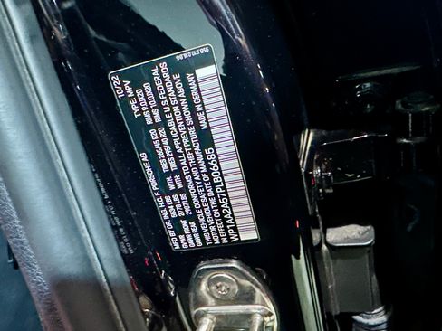 Used 2023 Porsche Macan image 24