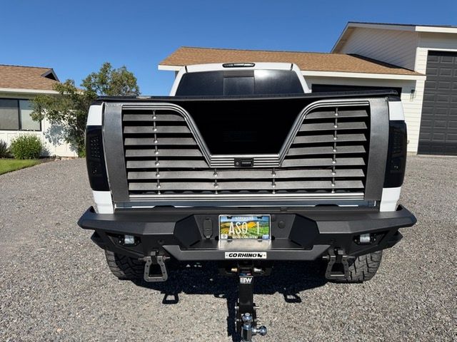 Used 2011 Chevrolet Silverado 3500 LTZ w/ LTZ Plus Package AWD/4WD image 10