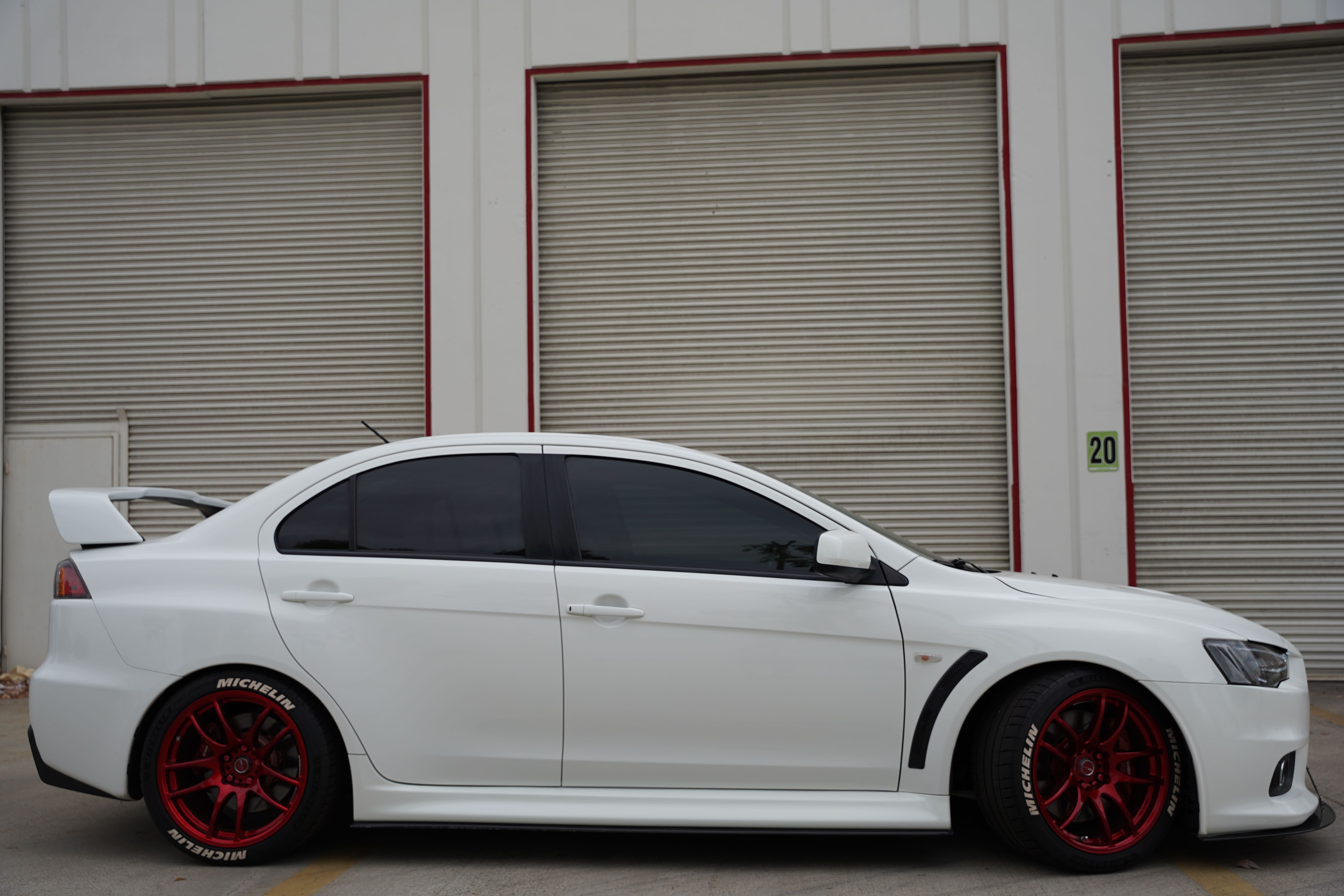 Used 2010 Mitsubishi Lancer Evolution GSR AWD/4WD image 5