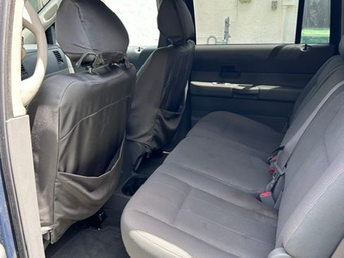 Used 2005 Dodge Durango SXT RWD image 12