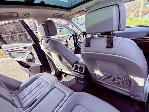 Used 2018 Audi Q5 2.0T Premium Plus image 6