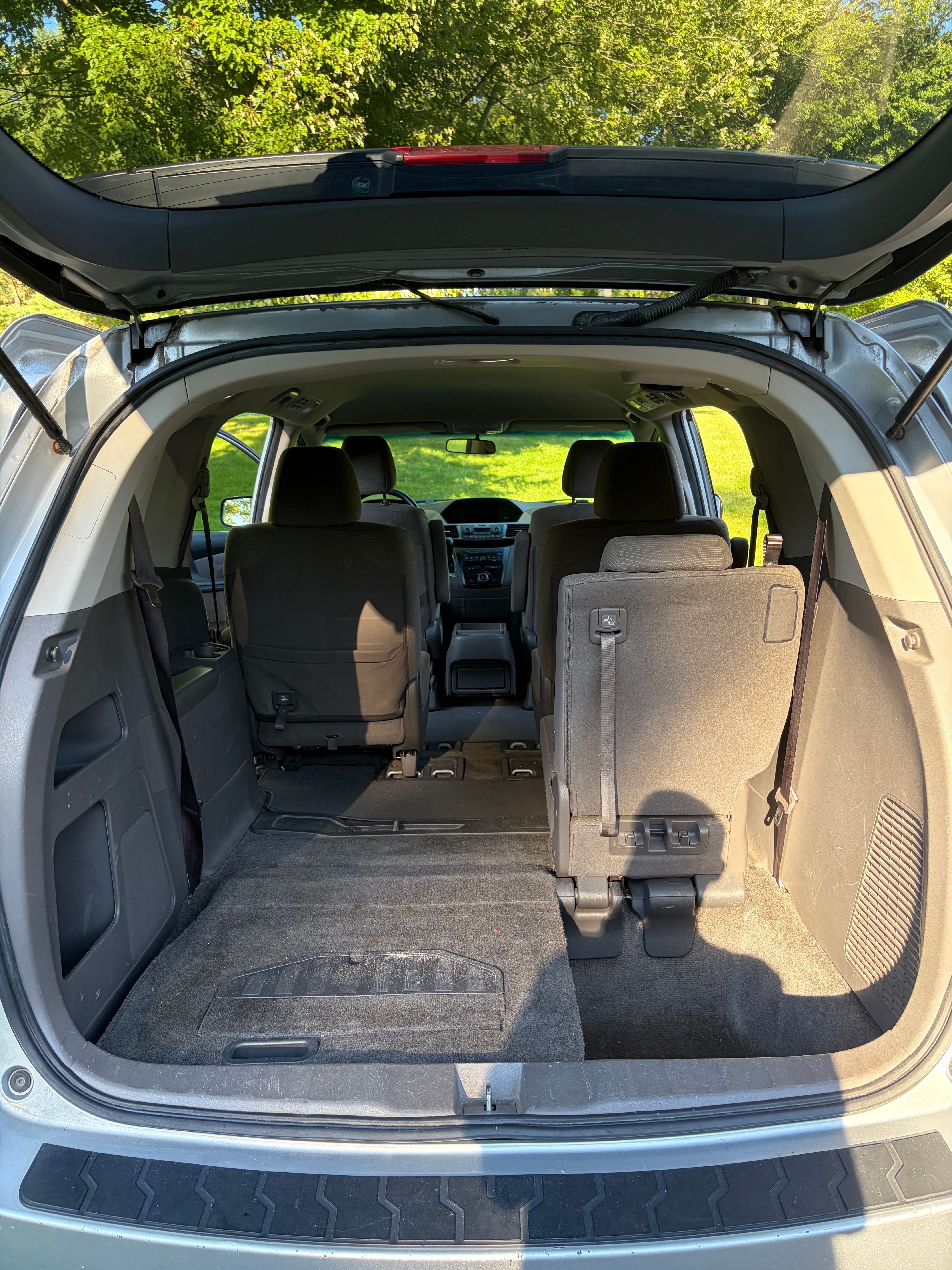 Used 2012 Honda Odyssey EX image 20