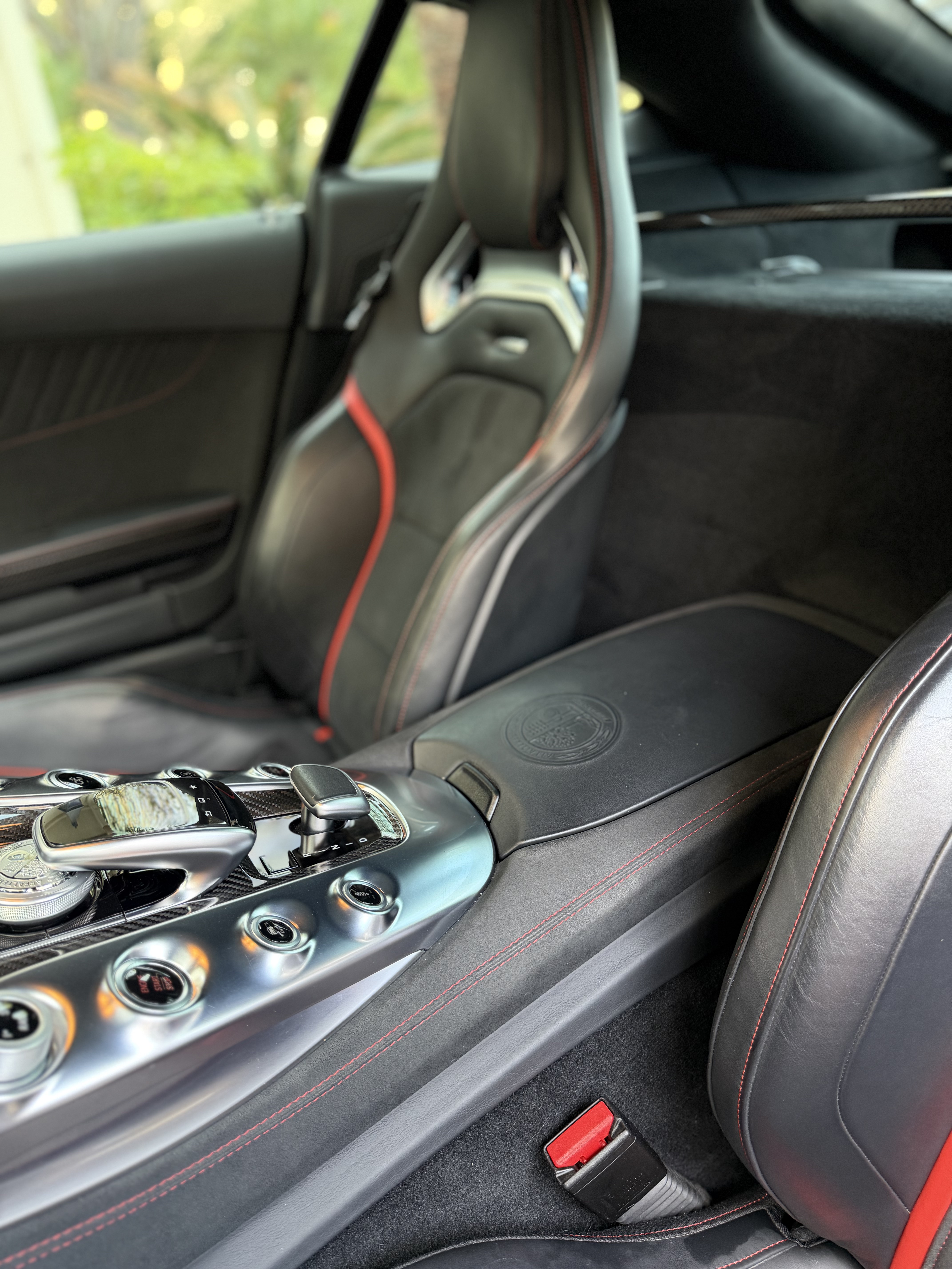 Used 2016 Mercedes-Benz AMG GT S w/ Exclusive Interior Package image 15