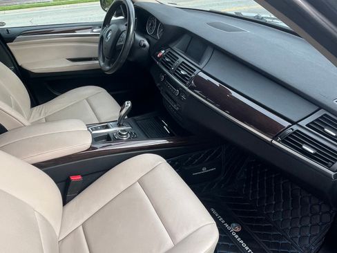 Used 2012 BMW X5 xDrive35i image 4