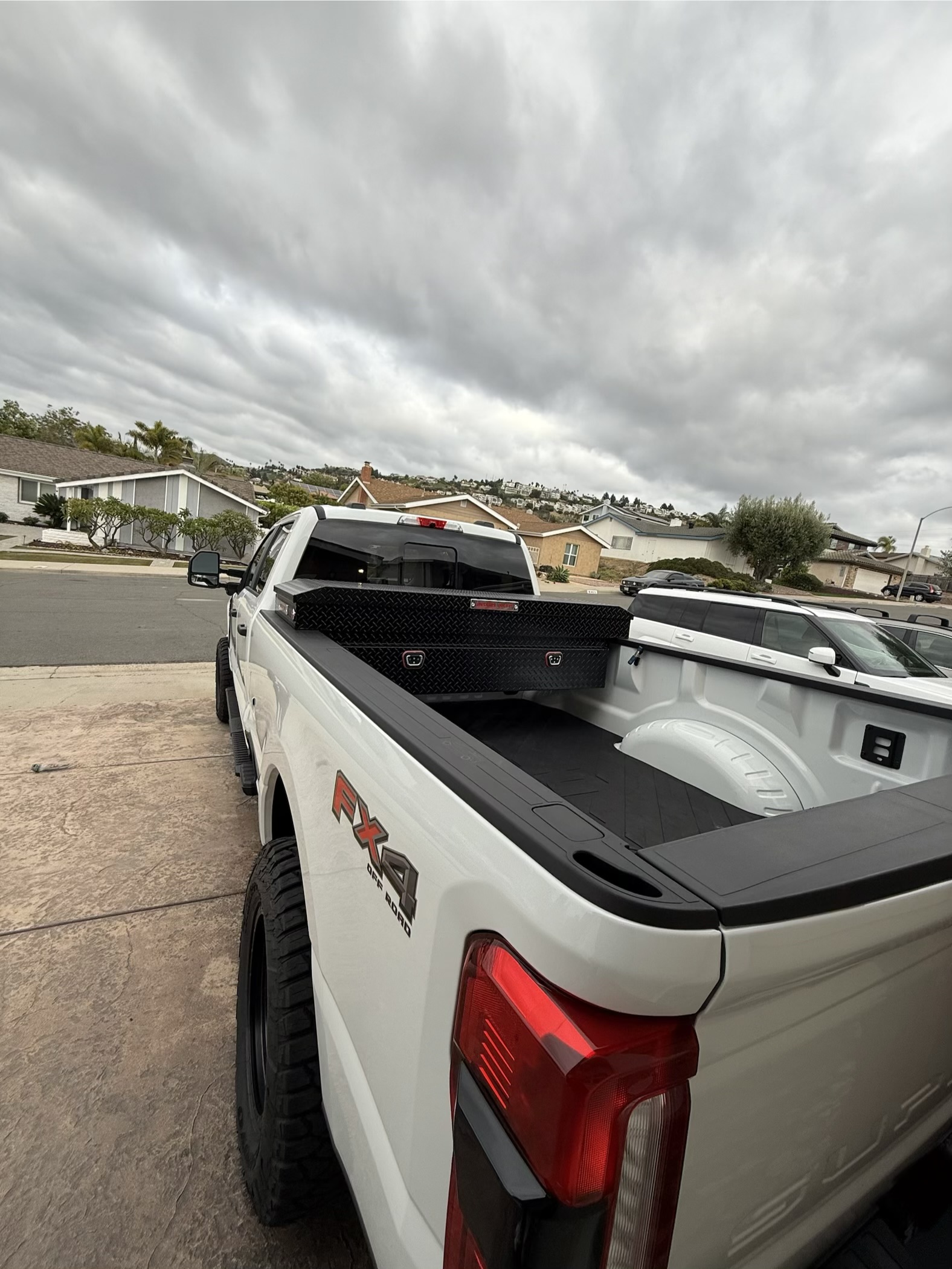 Used 2025 Ford F350 XL w/ STX Appearance Package AWD/4WD image 8