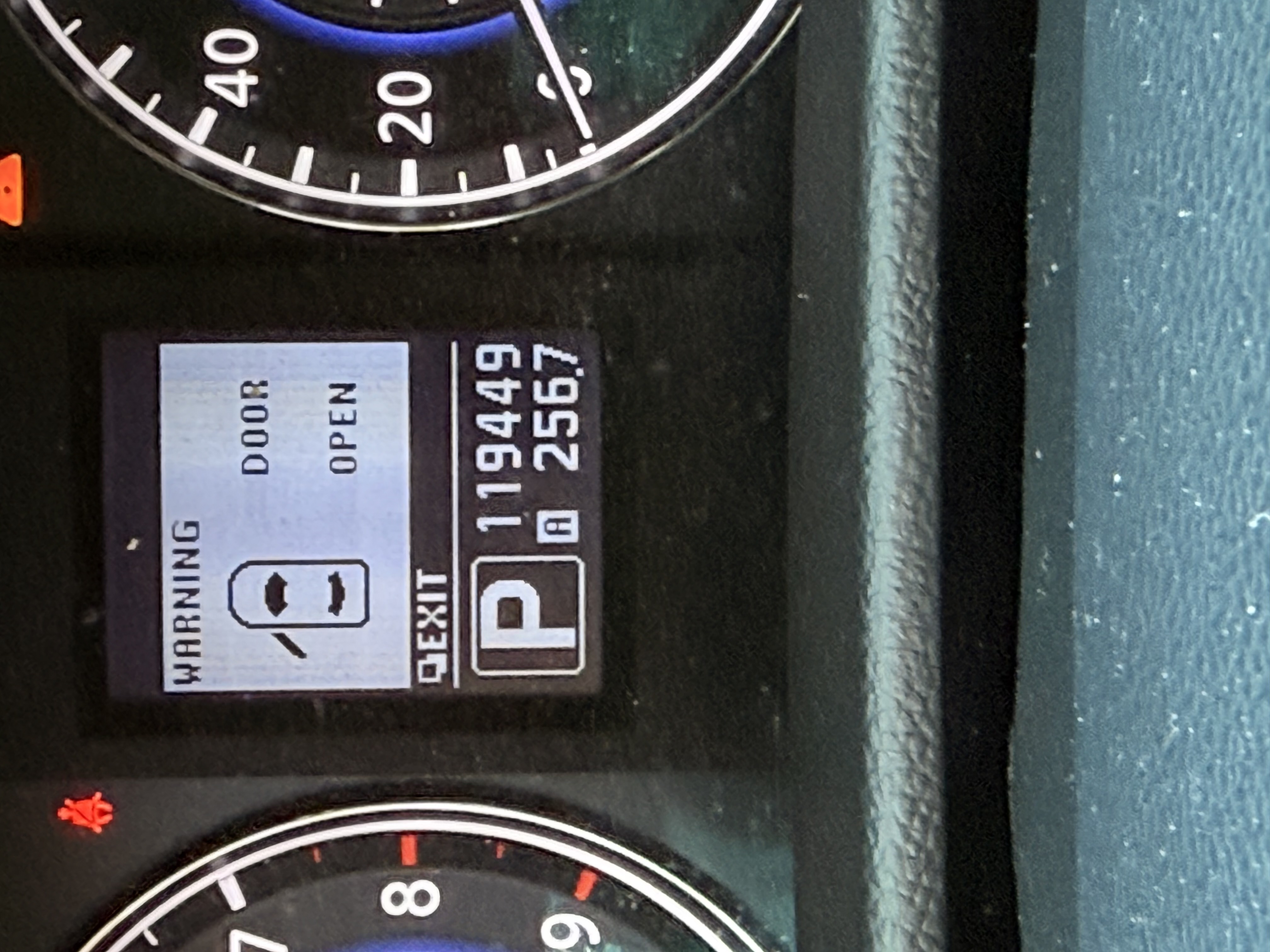 Used 2011 INFINITI G37 IPL RWD image 29