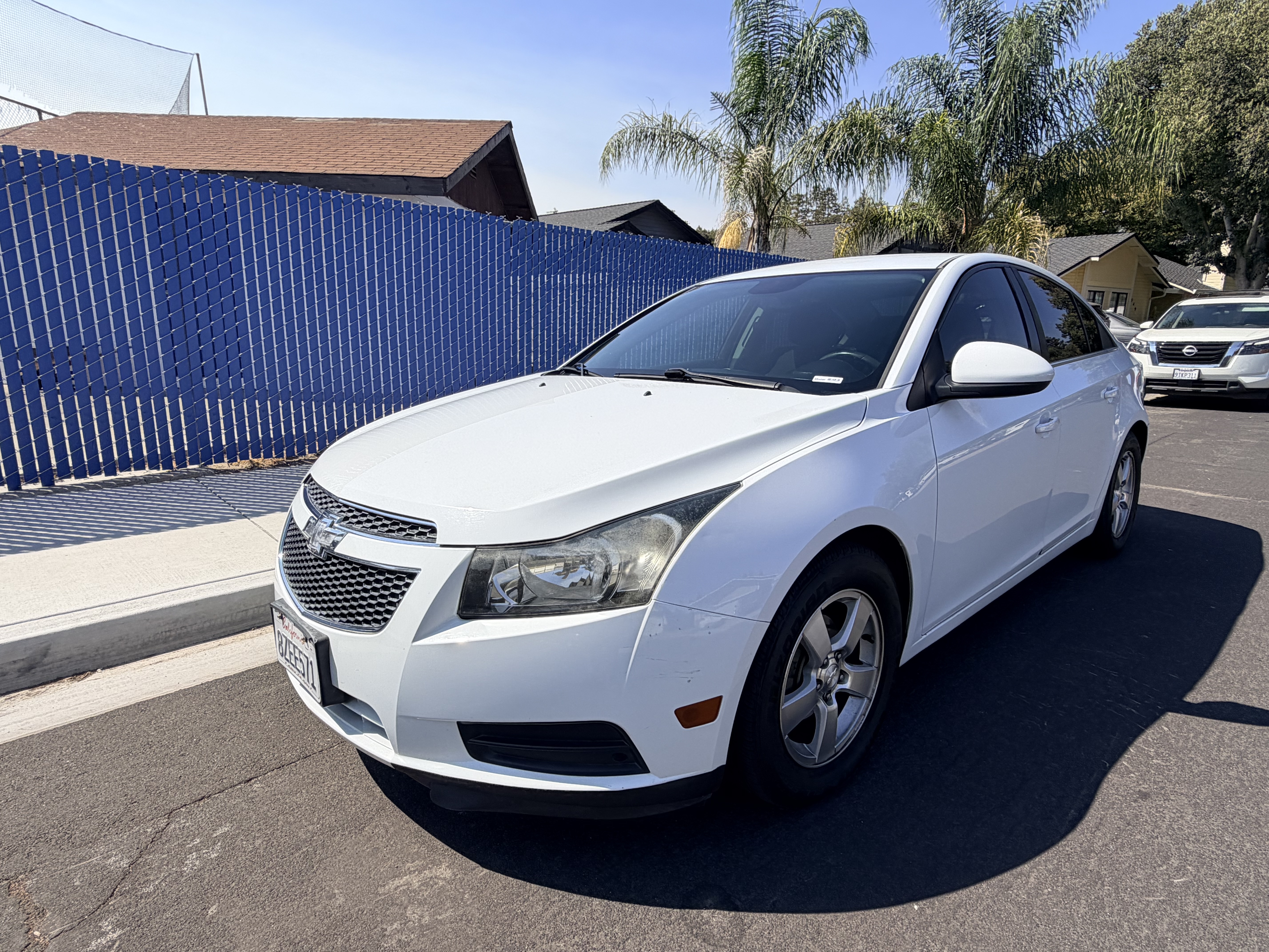Used 2014 Chevrolet Cruze LT FWD image 1