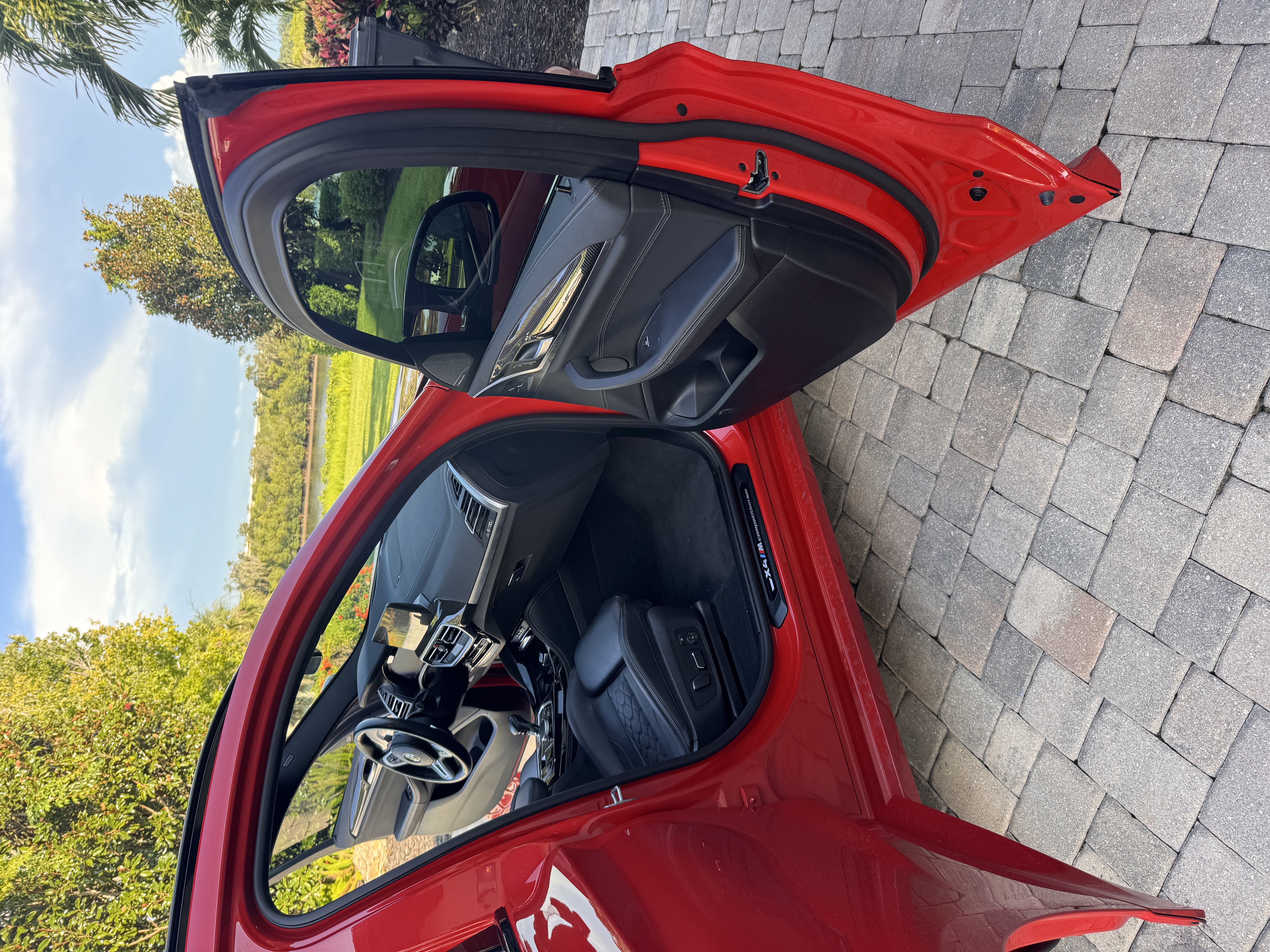 Used 2025 BMW X4 M w/ Competition Package AWD/4WD image 9
