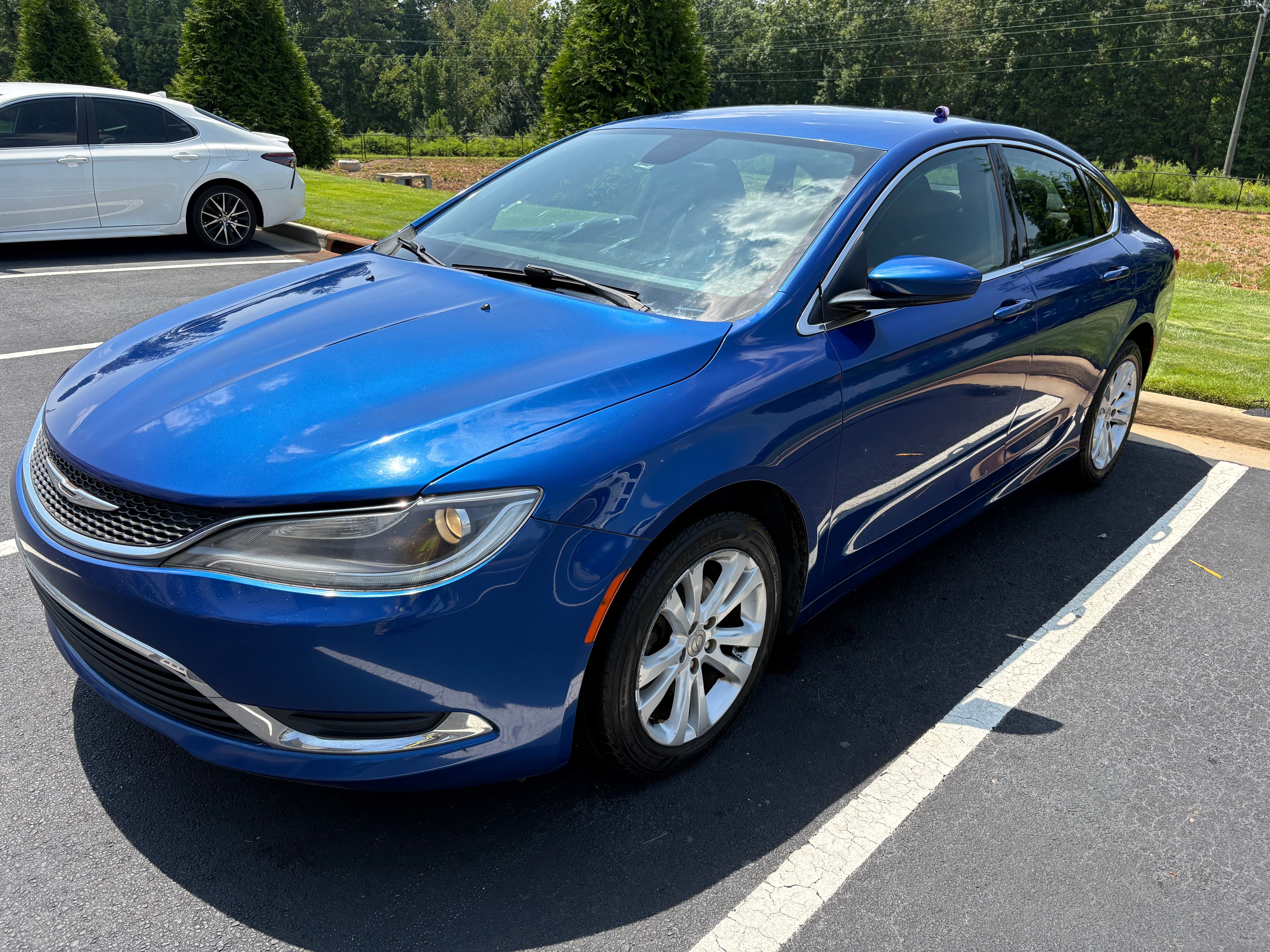 Used 2016 Chrysler 200 Limited FWD image 5