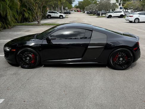 Used 2011 Audi R8 V10 AWD/4WD image 2