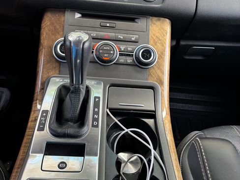 Used 2012 Land Rover Range Rover Sport HSE LUX image 21