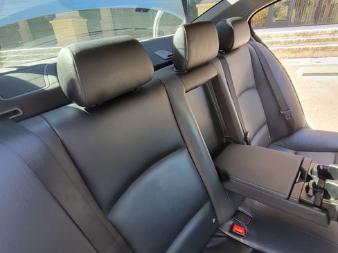 Used 2011 BMW 528i Sedan image 11