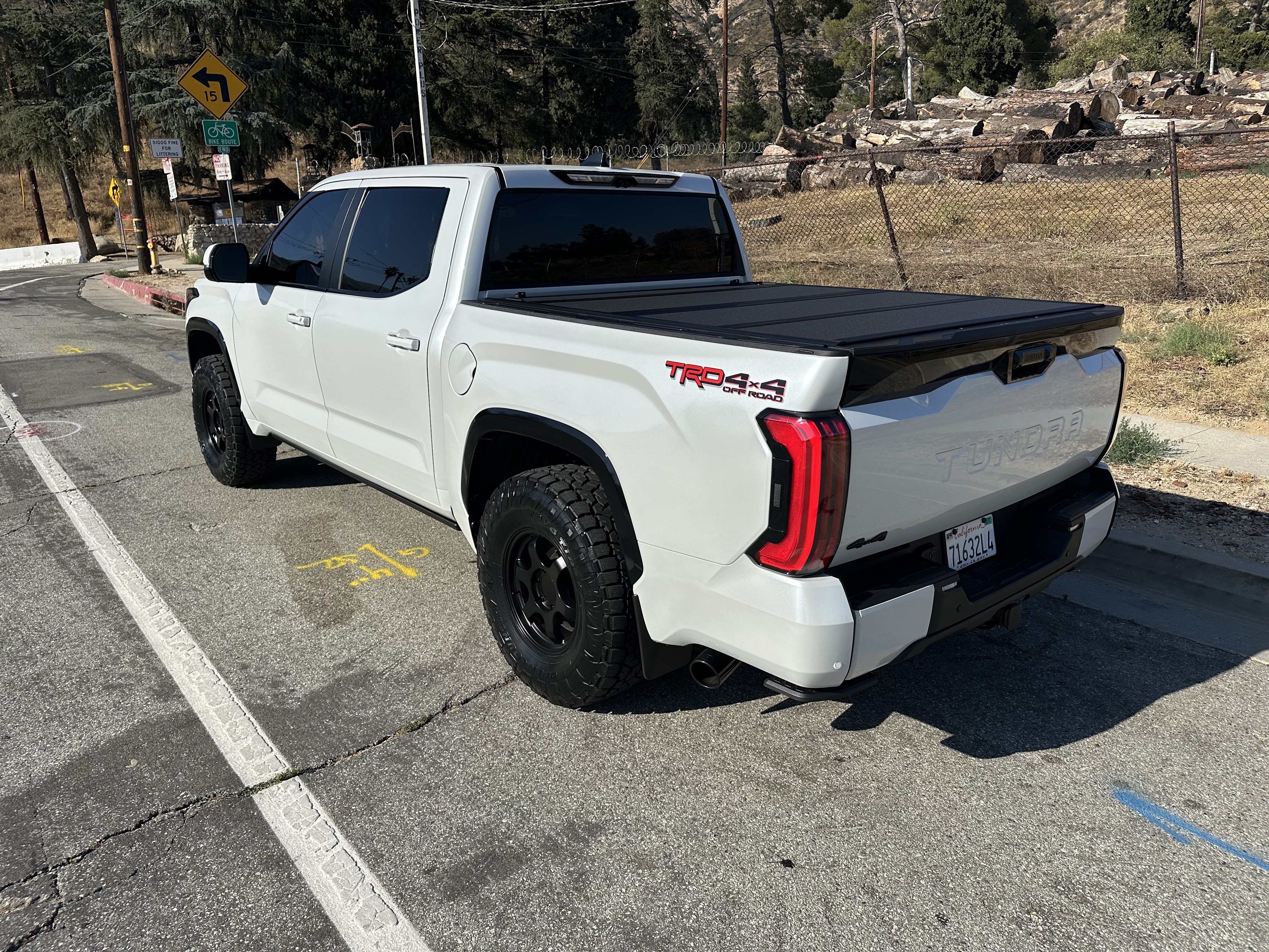 Used 2026 Toyota Tundra Platinum w/ TRD Off-Road Package AWD/4WD image 6