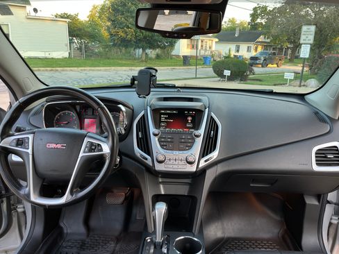 Used 2015 GMC Terrain SLT AWD/4WD image 17