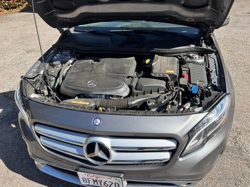 Used 2015 Mercedes-Benz GLA 250 4MATIC image 2