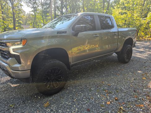 Used 2024 Chevrolet Silverado 1500 RST w/ All Star Edition Plus AWD/4WD image 4
