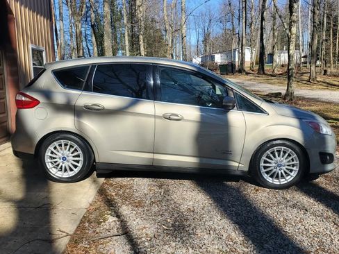Used 2015 Ford C-MAX Energi SEL w/ Equipment Group 301A image 4