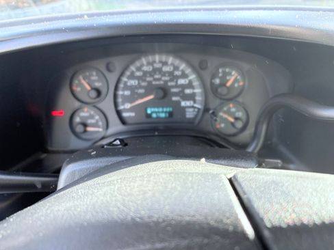 Used 2003 GMC Savana 3500 image 10