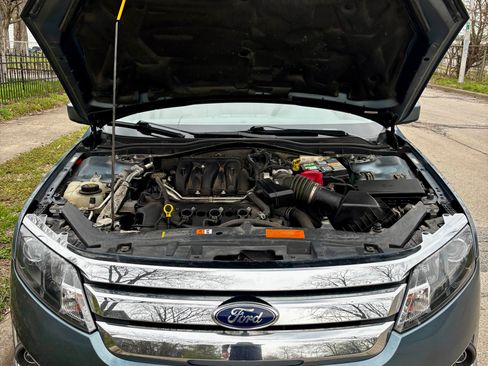 Used 2011 Ford Fusion SEL w/ 301A Rapid Spec Order Code image 4