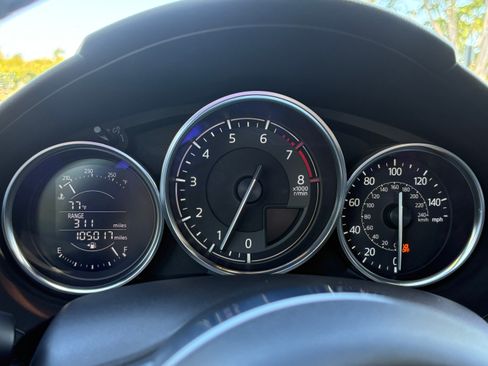 Used 2016 MAZDA MX-5 Miata Grand Touring RWD image 12