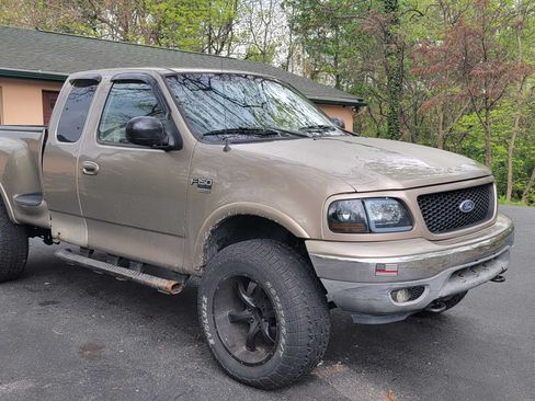 Used 2001 Ford F150 4x4 SuperCab image 5