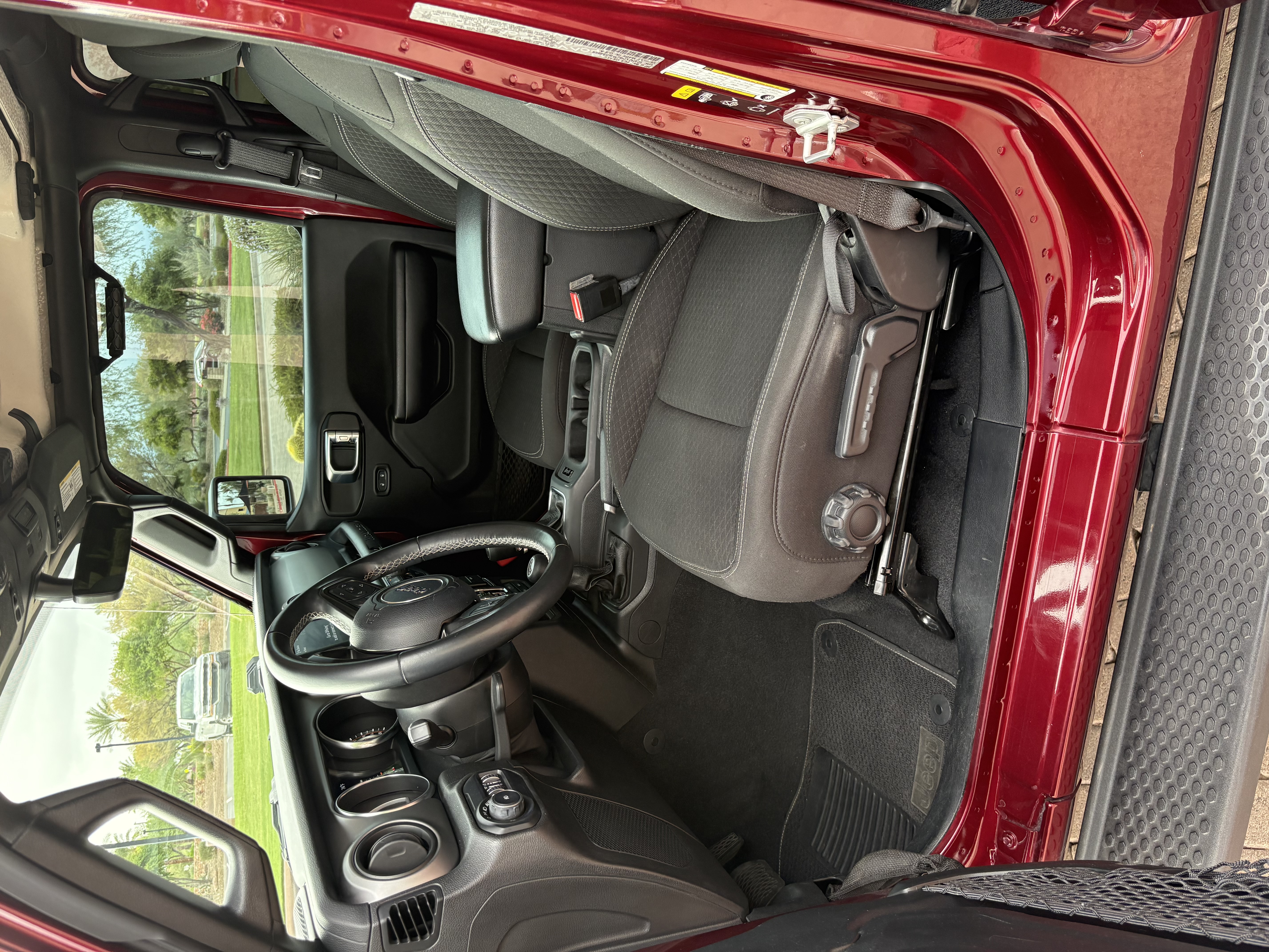 Used 2021 Jeep Wrangler Unlimited Sport AWD/4WD image 13