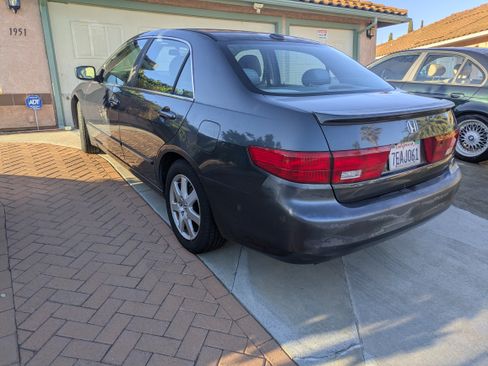 Used 2005 Honda Accord EX-L image 12