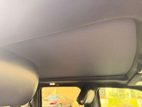 Used 2018 Ford F150 Raptor w/ Equipment Group 802A Luxury image 10