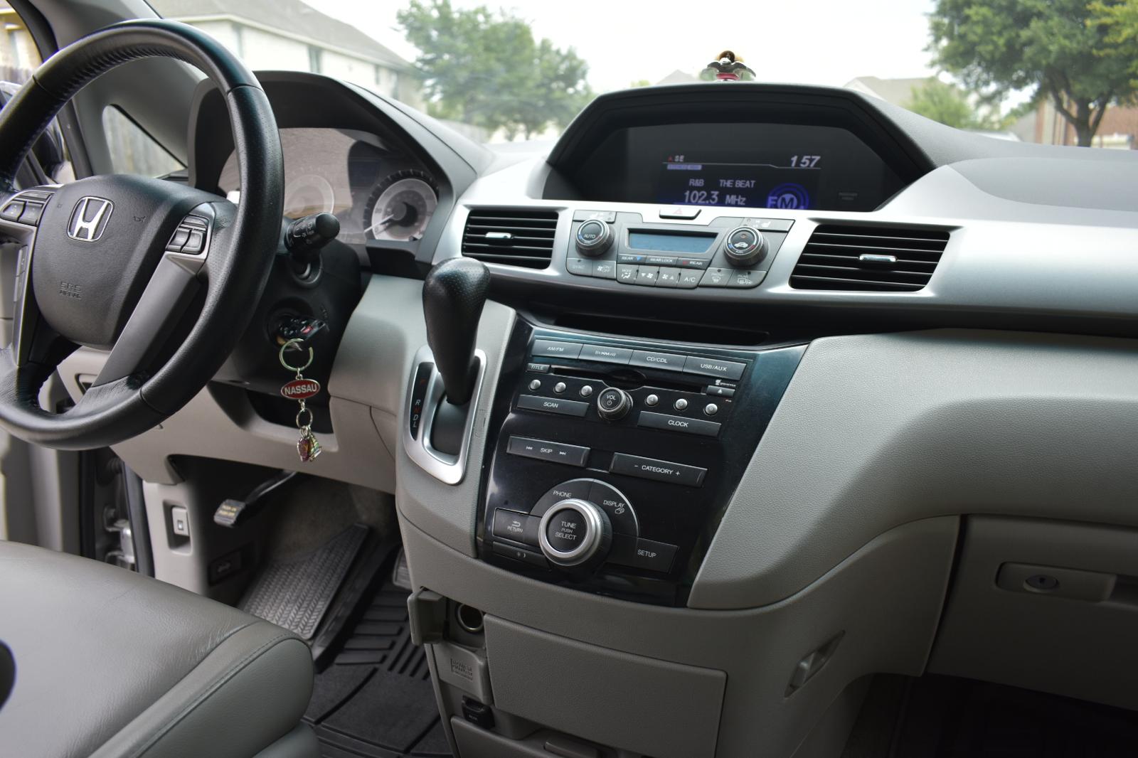 Used 2012 Honda Odyssey EX-L image 8