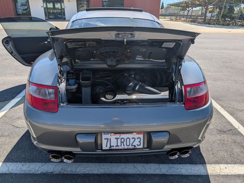 Used 2006 Porsche 911 Carrera image 24