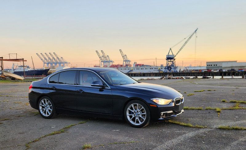 Used 2014 BMW 335i Sedan RWD image 4