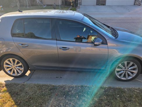 Used 2012 Volkswagen Golf TDI image 1