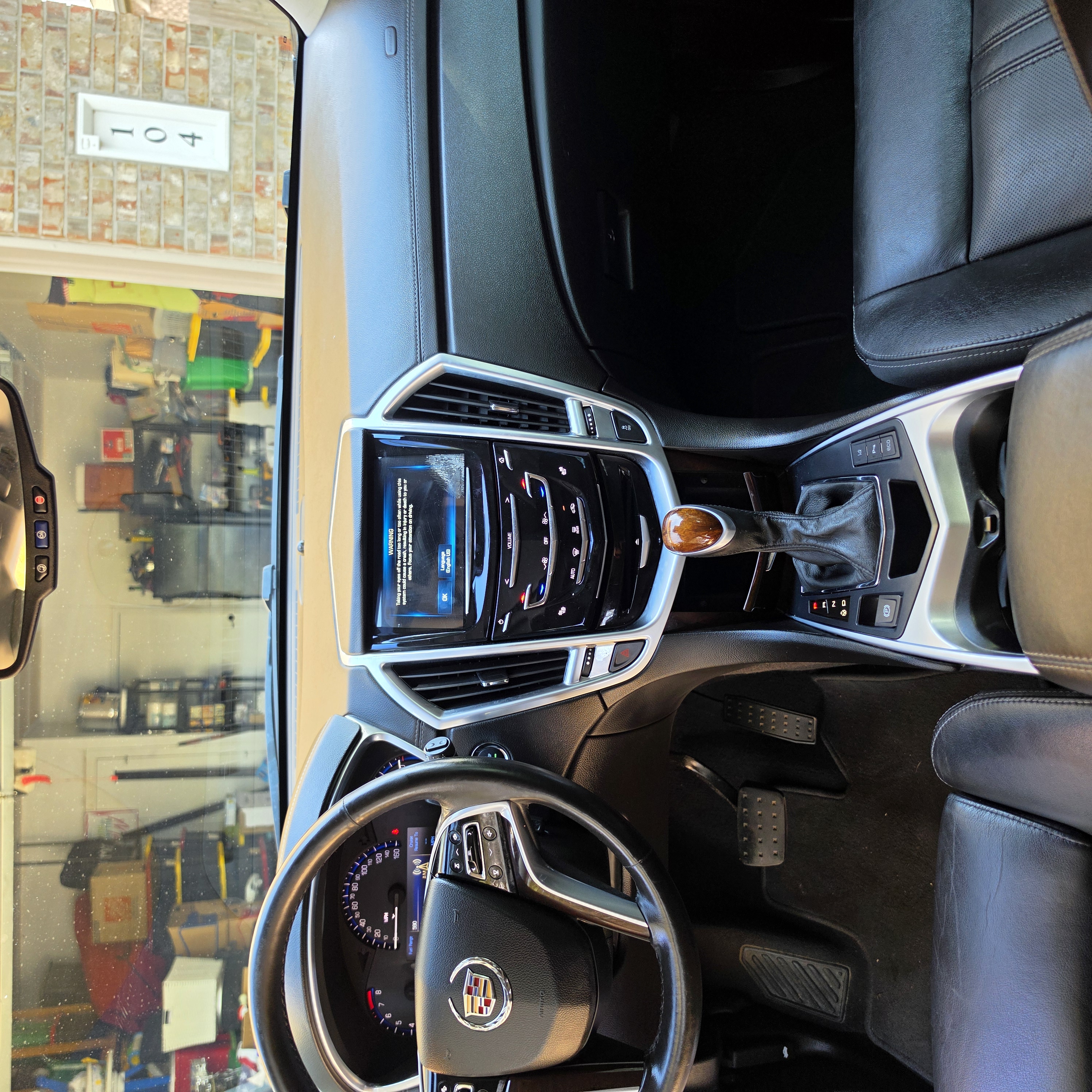 Used 2015 Cadillac SRX Luxury w/ Driver Awareness Package FWD image 12